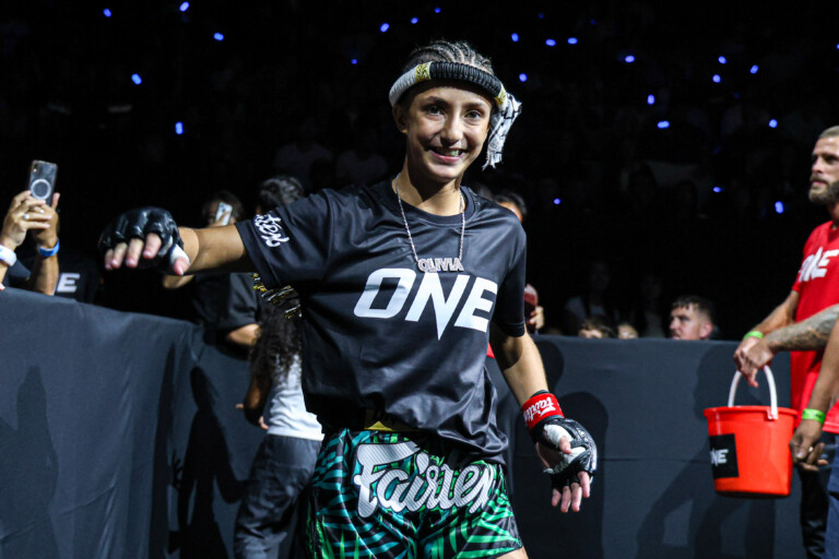 Olivia Bahsous enters the ring against Nonglek Krudamgym at ONE Friday Fights 164