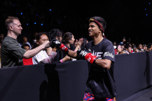 Panpayak Jitmuangnon defeats Anuar Cisneros at The Inner Circle 23 on July 241