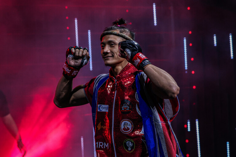 Suablack Tor Pran49 enters the ring at ONE Fight Night 45