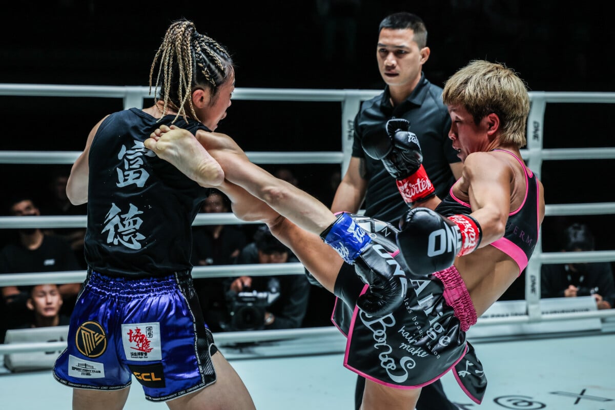 Kana lands a body kick on Yu Yau Pui at ONE Fight Night 46