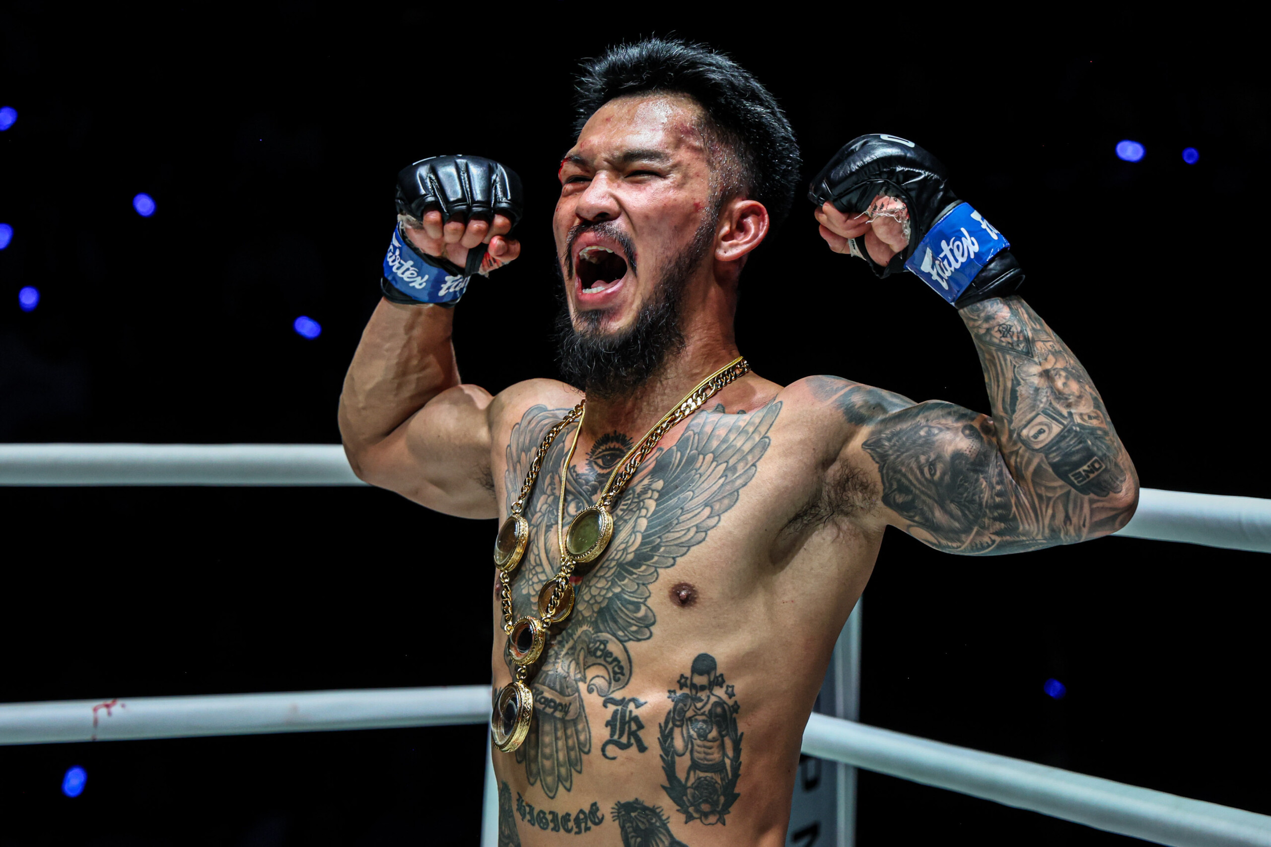 Suakim celebrates his win over Nabil Anane at The Inner Circle 25.