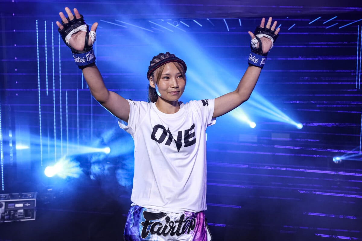 Saya Ito makes her entrance at The Inner Circle 26