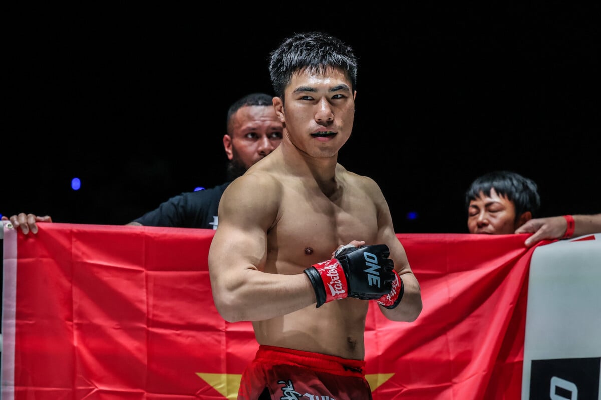 Viet Anh Do gets ready for Davi Brandāo at ONE Fight Night 46