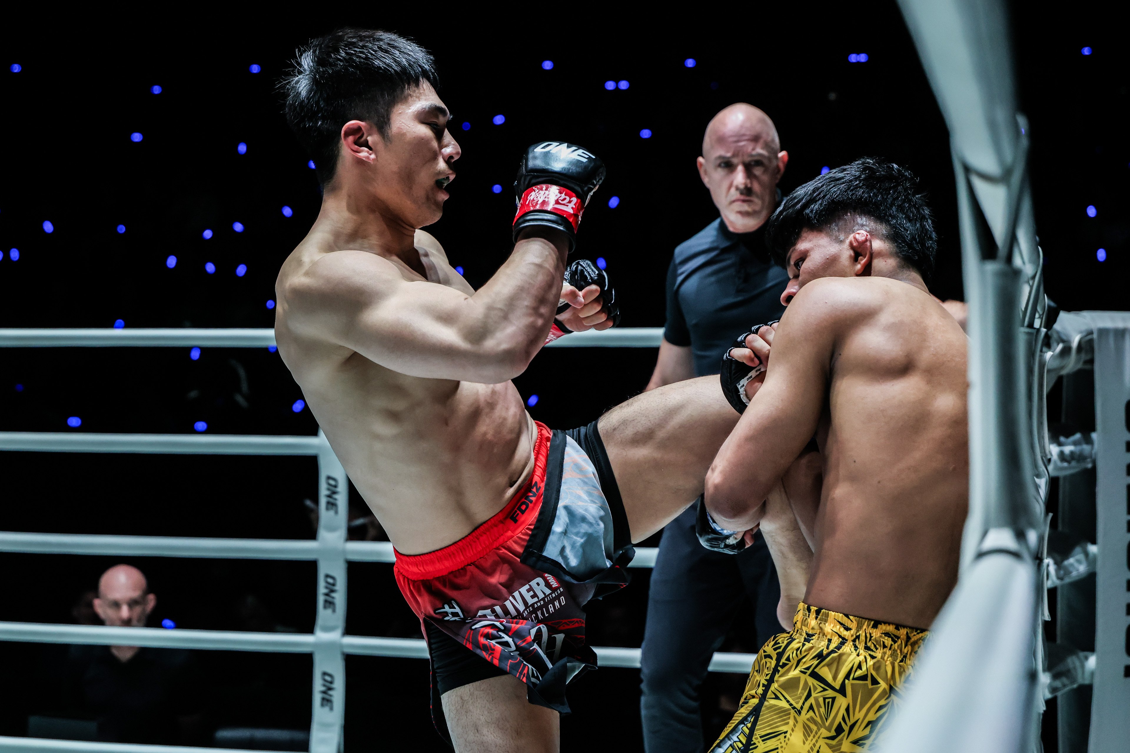 Viet Anh Do Davi Brandao ONE Fight Night 46 5.jpg