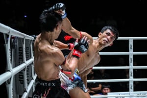 Wanchainoi PK vs Petnamkhong at The Inner Circle 26 30 32