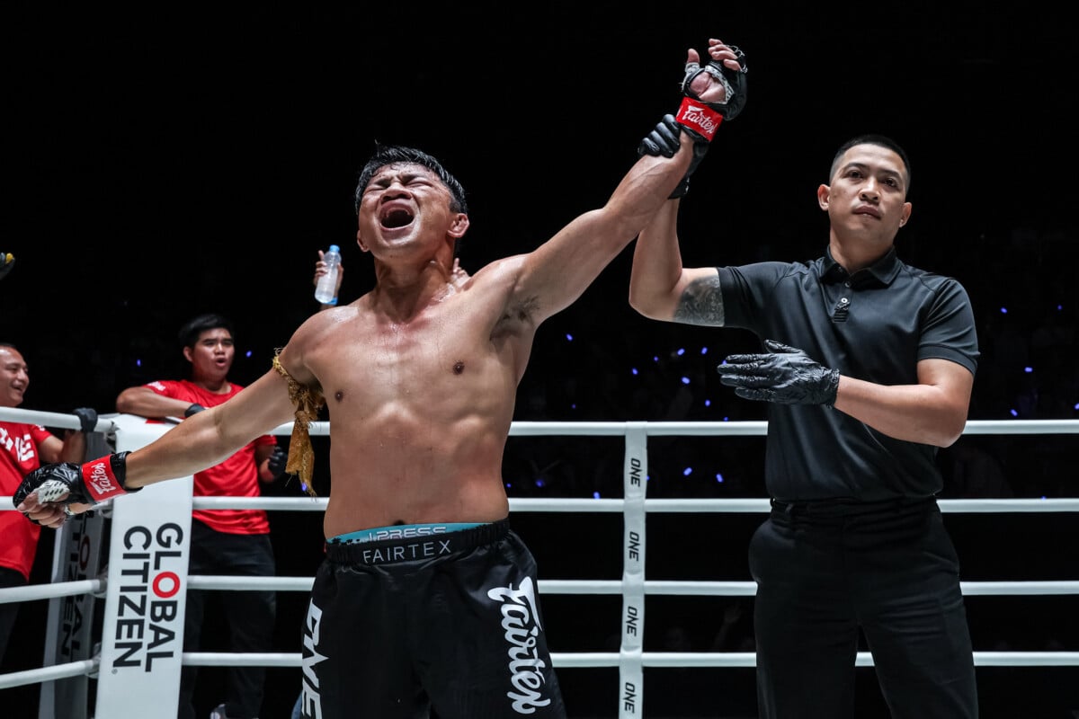Yodphupa Petkiatpet defeats Saw Min Min via unanimous decision at The Inner Circle 27