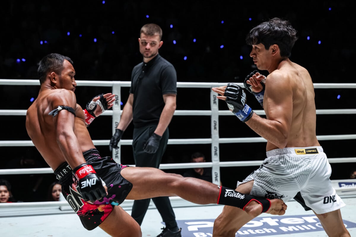 Yokkiri TN Muaythai and Ali Al Kinani in action at ONE Friday Fights 167.