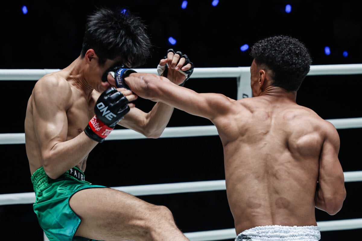 Elmehdi El Jamari fires a left hand on Ngoc Phu Nguyen at ONE Fight Night 47