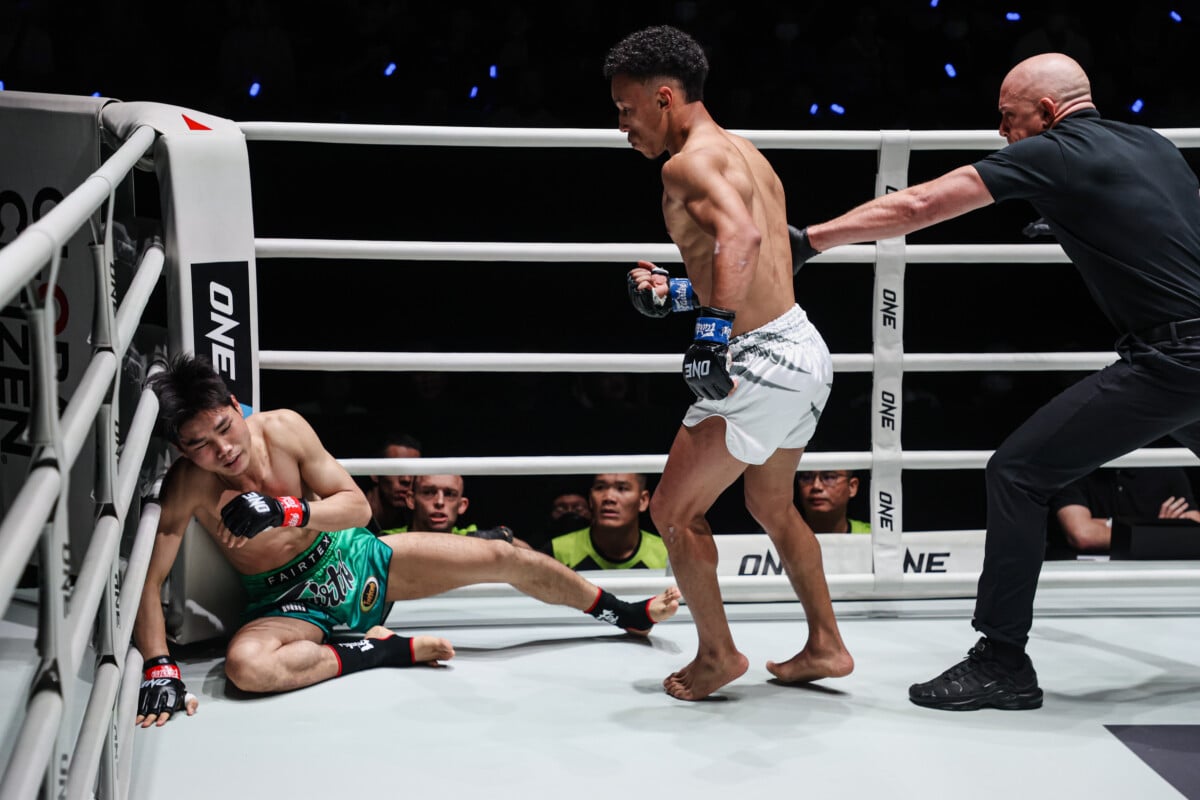 Elmehdi El Jamari drops Ngoc Phu Nguyen with powerful strike at ONE Fight Night 47