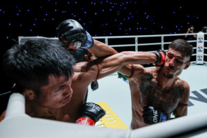 Ferrari vs Julio Lobo at The Inner Circle 30 14