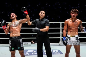 Kongthoranee VS Yuan Pengjie at The Inner Circle 32 7