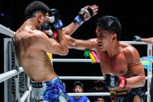 Mongkoldetlek vs Yassir Rassafi at The Inner Circle 29 9