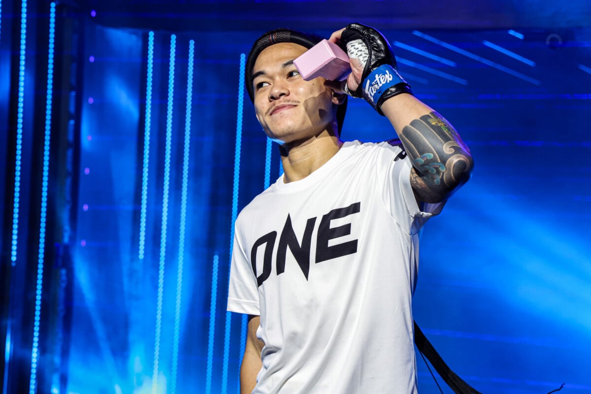 Hern walks into the ring at The Inner Circle 29