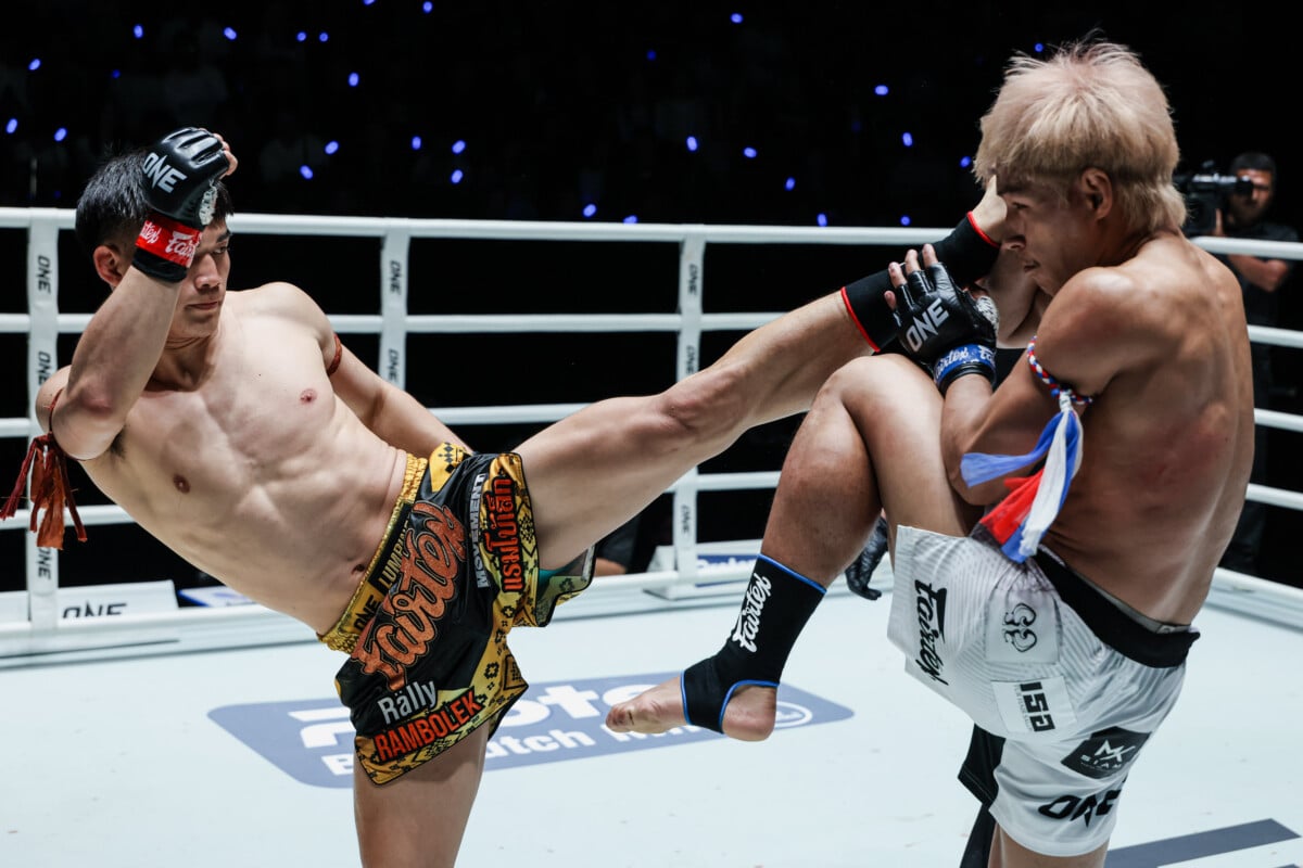 Rambolek lands a high kick on Yod-IQ at The Inner Circle 30
