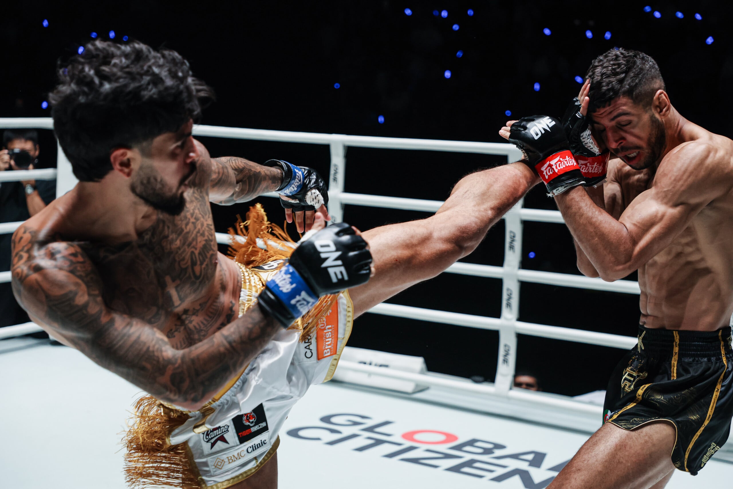 Ricardo Bravo lands a high kick on Mohamed Younes Rabah at ONE Fight Night 47