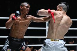 Sangarthit vs Logan Chan at The Inner Circle 30 6