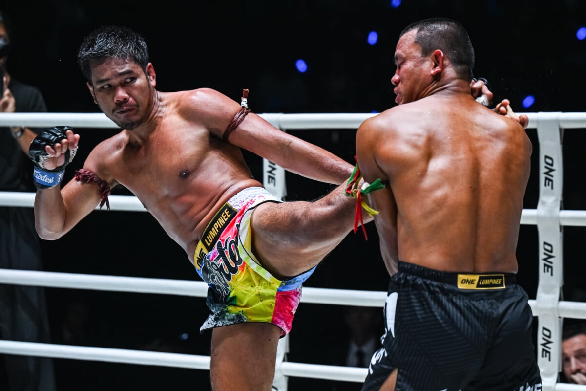 Muangthai lands a left kick on Seksan at The Inner Circle 30