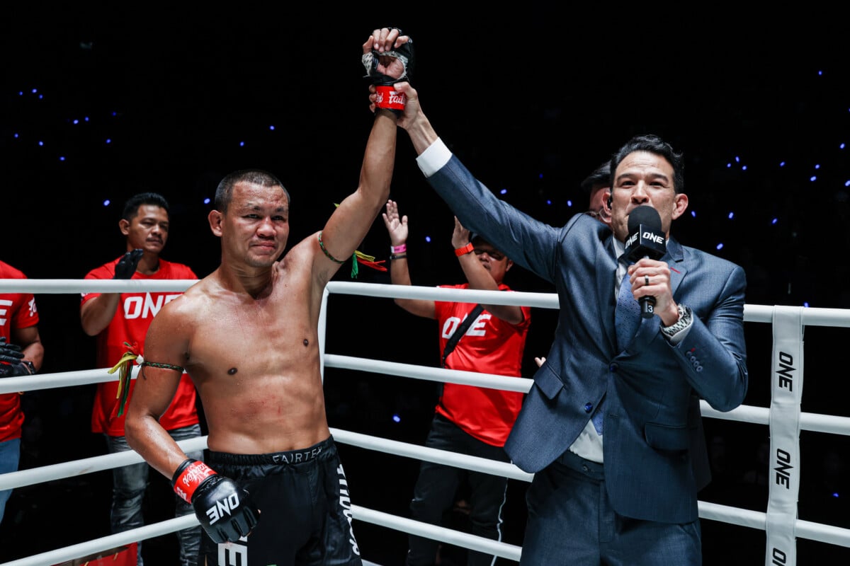 Mitch Chilson raises Seksan's hand following his final fight at The Inner Circle 30.
