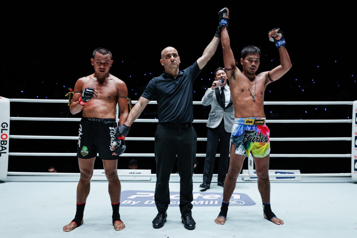 Muangthai gets his hand raised at The Inner Circle 30
