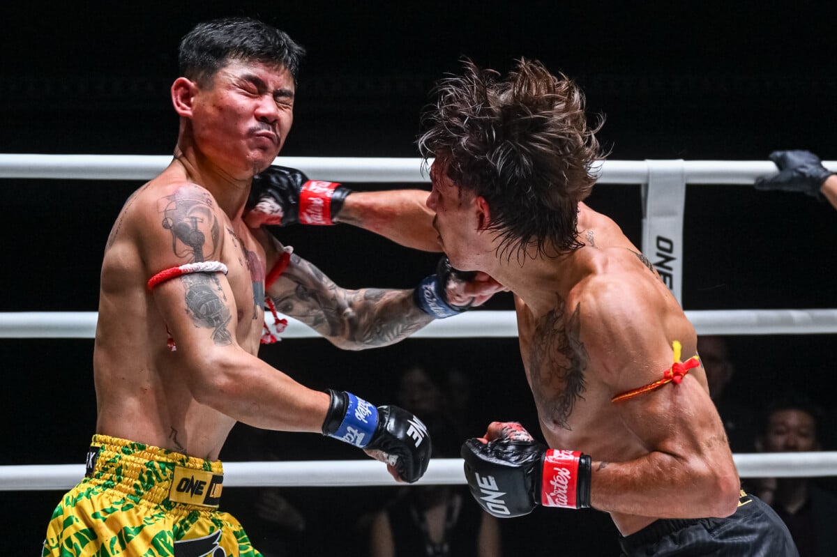 Xavier Gonzalez tags Thway Lin Htet at ONE Friday Fights 170