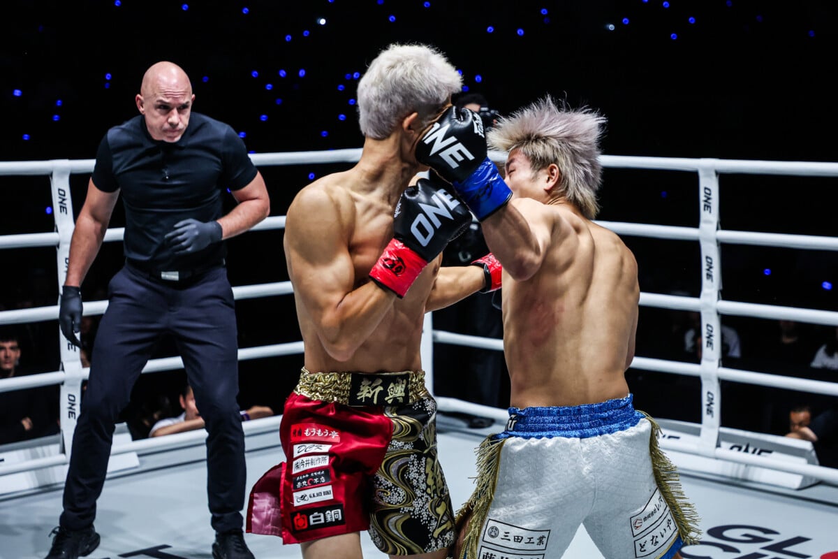 Yuki Tanaka plants a left hook on Aiji at ONE SAMURAI 3