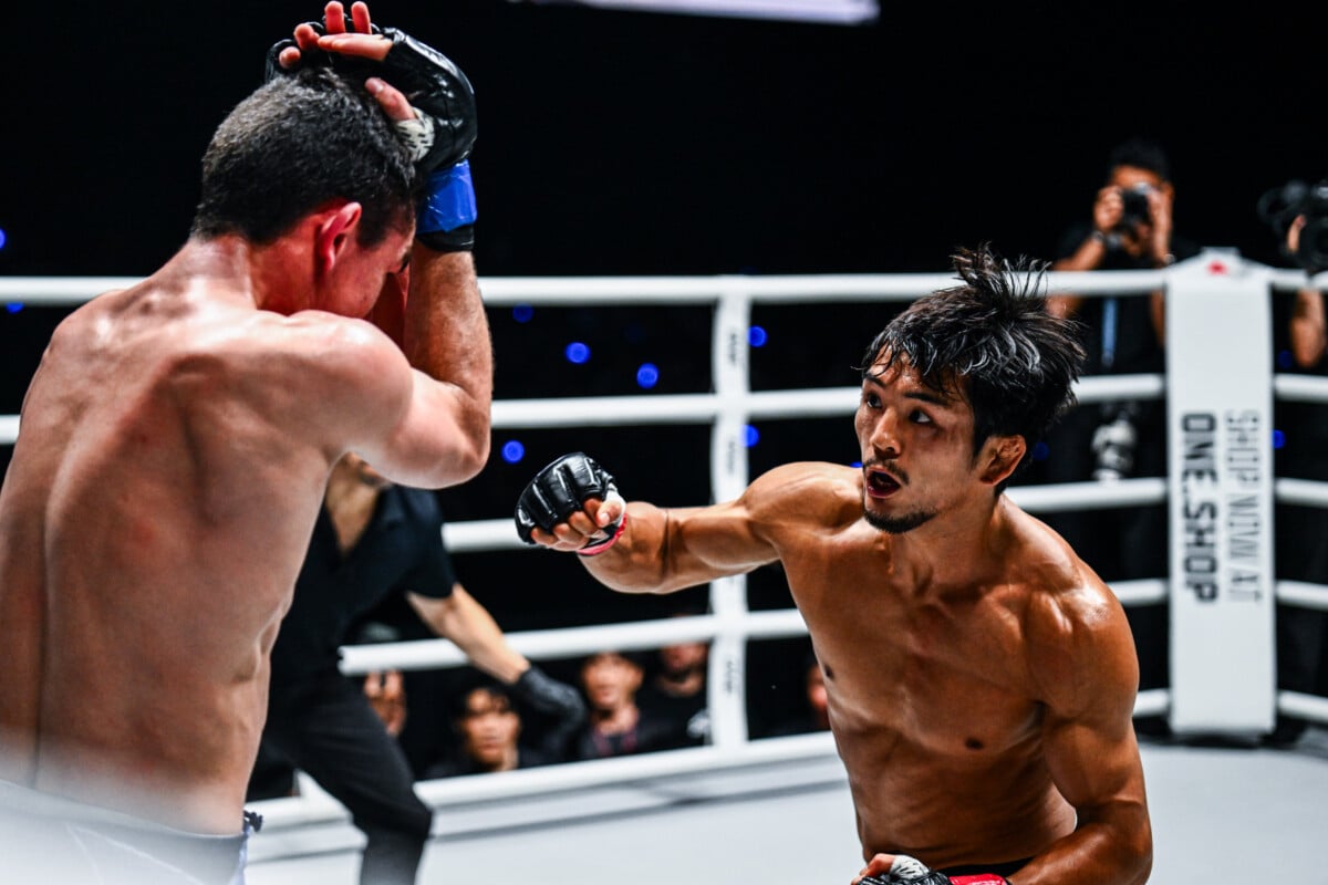Yuya Wakamatsu goes to punch Willie van Rooyen