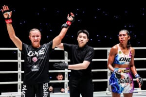 Zoe Neuschwander VS Susanti Ndapataka at The Inner Circle 32 13