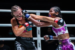 Zoe Neuschwander VS Susanti Ndapataka at The Inner Circle 32 22