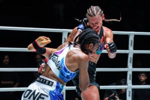 Zoe Neuschwander VS Susanti Ndapataka at The Inner Circle 32