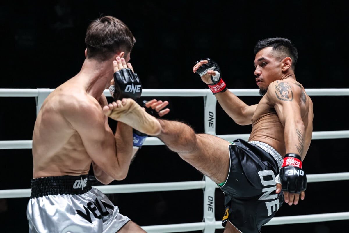 Arian Esparza unleashes a high kick on Sam Fitzgerald at ONE Fight Night 48