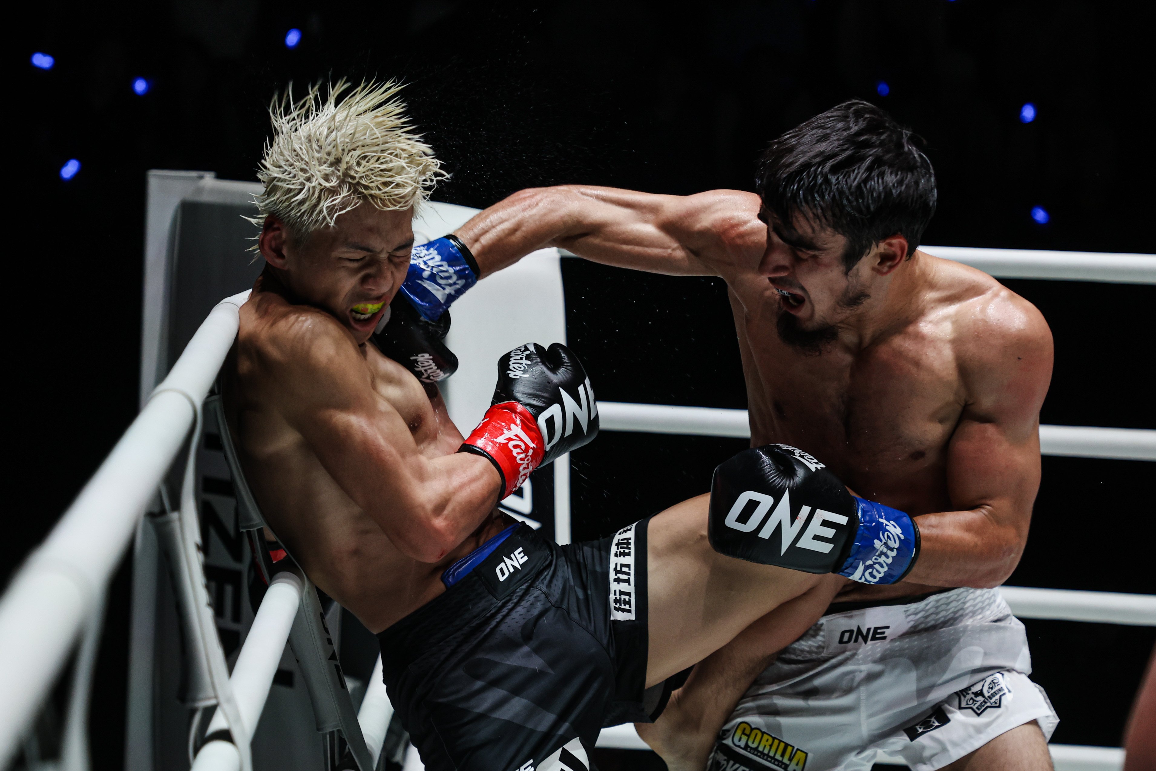 Elbrus Osmanov Yi Yuxuan ONE Fight Night 48 4.jpg