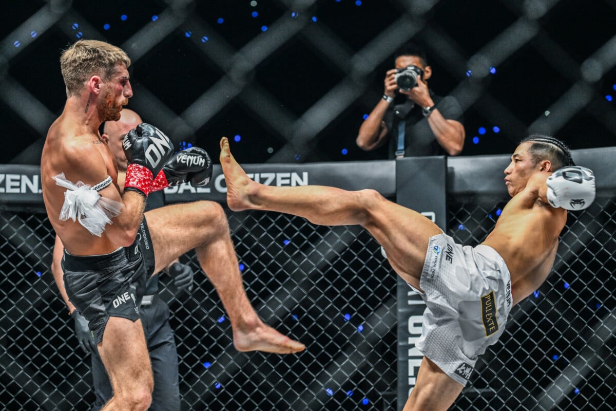 Hiroki Akimoto throws a kick on Jonathan Haggerty at ONE SAMURAI 4.