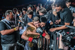 Jonathan Haggerty vs Hiroki Akimoto at ONE SAMURAI 4 14