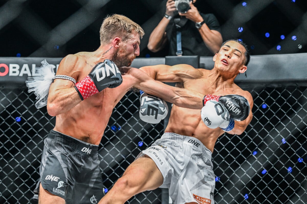 Jonathan Haggerty lands a left hand on Hiroki Akimoto at ONE SAMURAI 4.