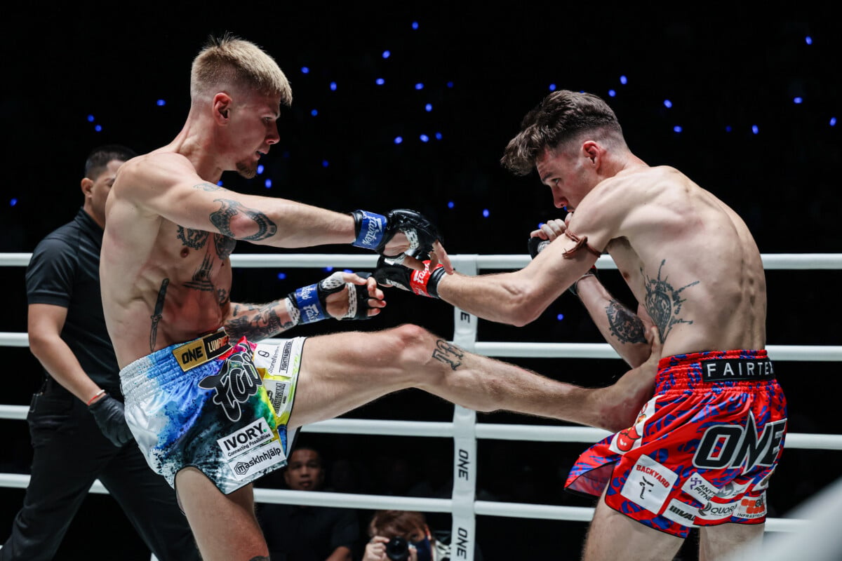 Linus Bylander throws a push kick on Tyson Harrison at The Inner Circle 34