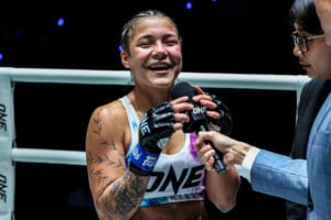 Mia Trevorrow vs Sheila Barrios at The Inner Circle 33 11