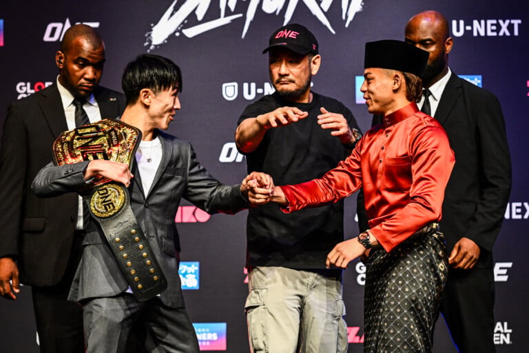 Nadaka Yoshinari and Rifdean Masdor stare each other down at the ONE SAMURAI 4 Faceoffs