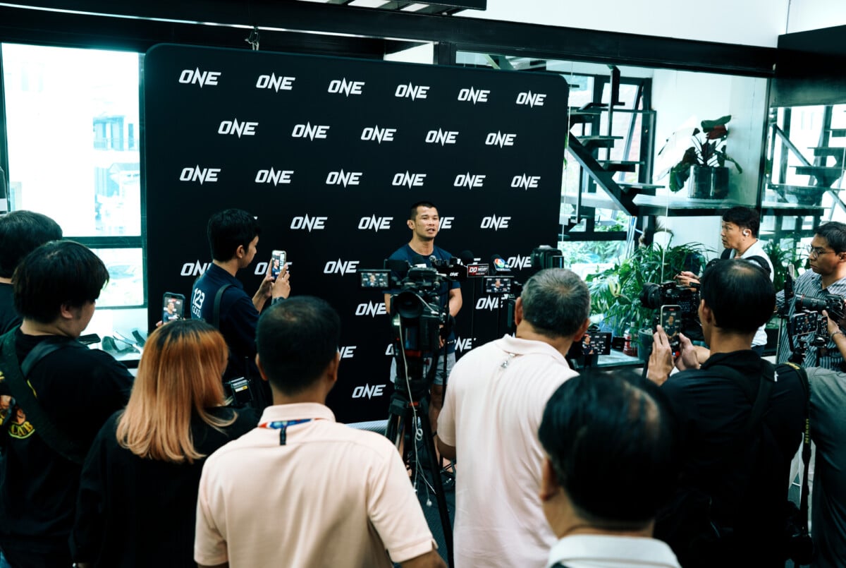 Nong O Hama talks to media during his The Inner Circle 38 Open Workout session