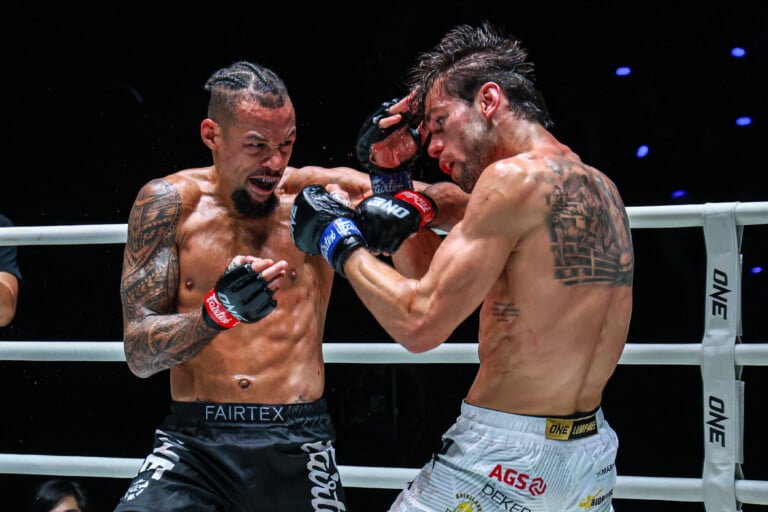 Regian Eersel lands a clean shot on George Jarvis at The Inner Circle 33.