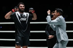 Shamil Erdogan Paul Elliott ONE Fight Night 48 11 1