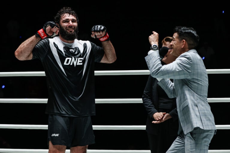 Shamil Erdogan celebrates his performance bonus at ONE Fight Night 48
