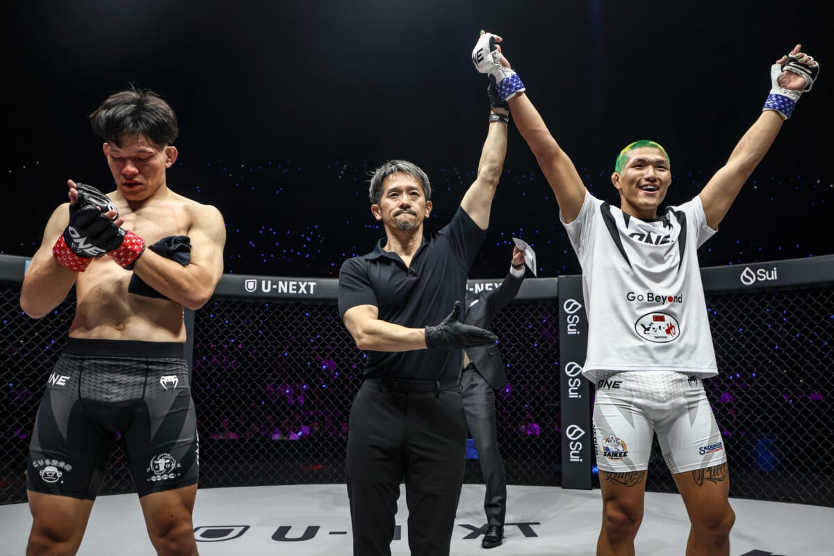 Kota Abe gets his hand raised at ONE SAMURAI 4.
