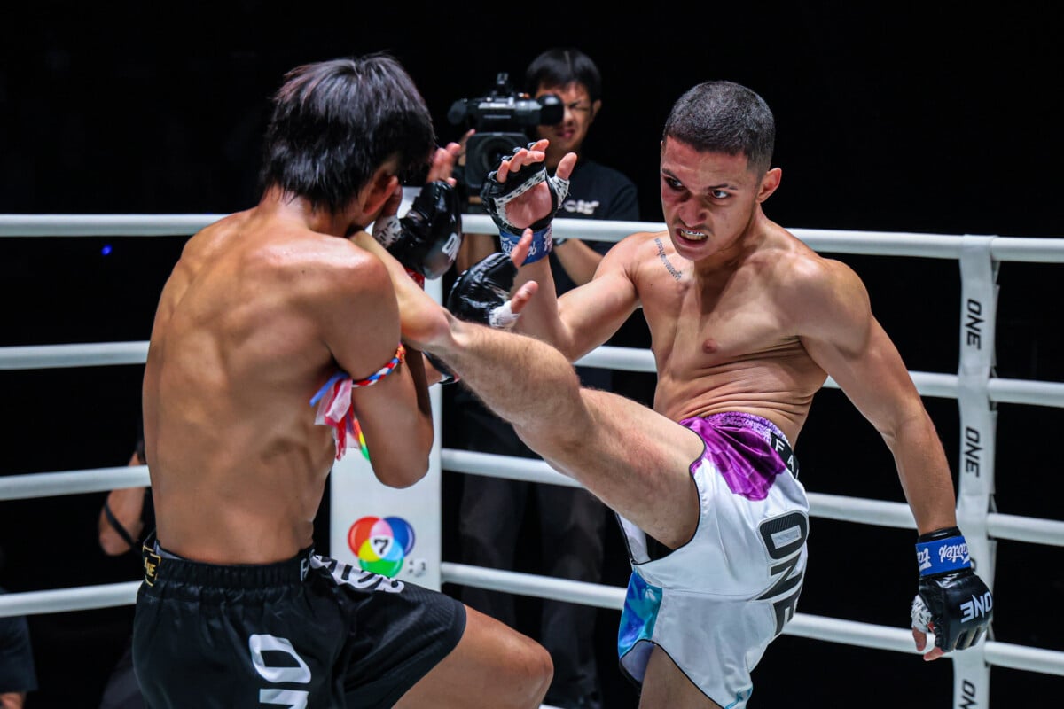 Sitthichai and Arthur Evan having a go at one another during their battle at ONE Friday Fights 176.
