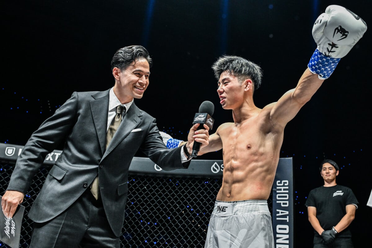 Shoma Okumura delivers his speech inside the Circle at ONE SAMURAI 4.
