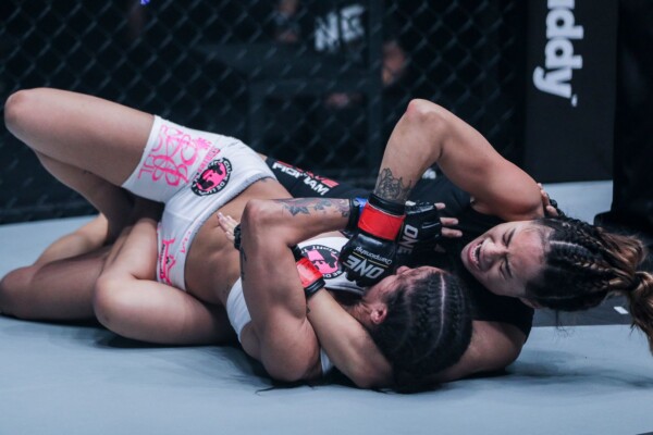 Angela Lee ADUX0515 600x400