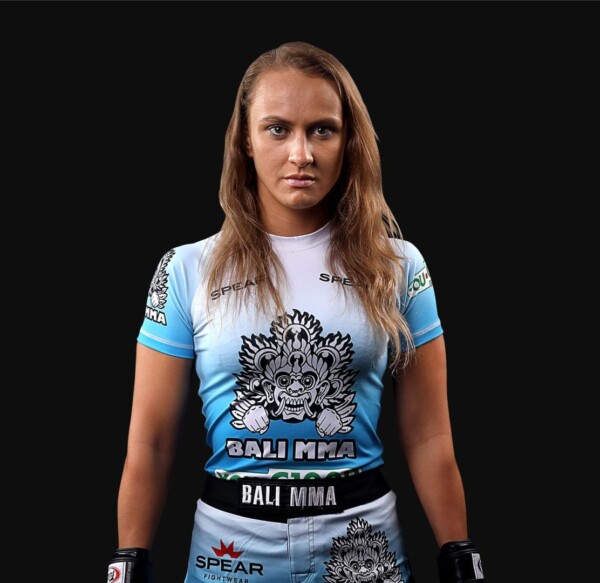 Caitlin_McEwen hero 1200x1165