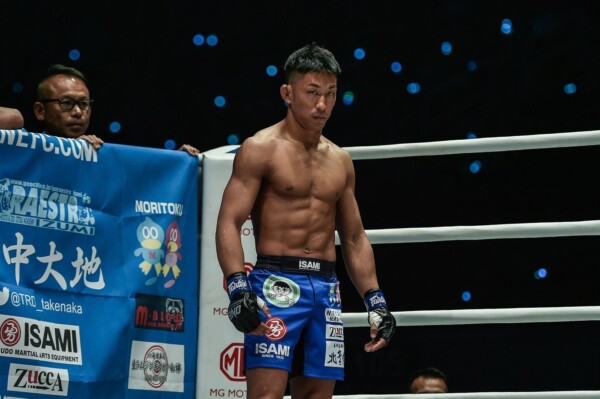 Daichi Takenaka stands in his corner ahead of his match at ONE: DAWN OF HEROES.