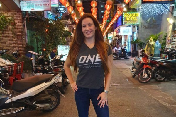 MieshaTate_Vietnam_1 600x400