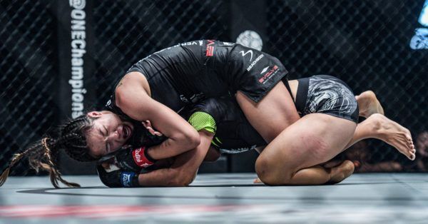 ANgela Lee submits Xiong Jing Nan with a rear-naked choke