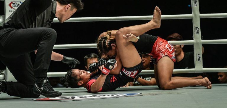 Jihin Radzuan submits Jomary Torrest with a triangle choke